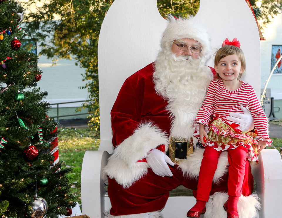 Winter Carnival _ Santa 11-24-19-8574.JPG
